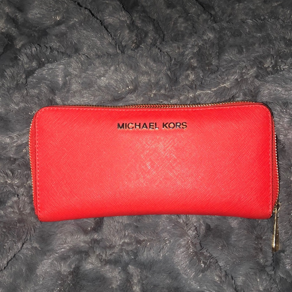 Michael Kors- Red Leather Continental Wallet